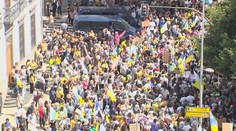 V oblíbené dovolenkové destinaci mají turistů plné zuby. Vypukly obří protesty