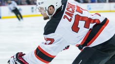 Z Čechů bodoval jen Pavel Zacha. Frolíkovo Calgary bude v play off!