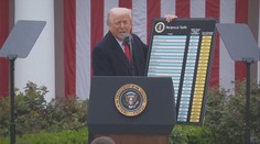 Čína předpokládá, že v obchodní válce s USA vyhraje. Láká ji spolupráce s Evropou