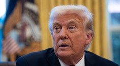 Trumpovi se věci vymykají kontrole. Masivně ztrácí autoritu, varuje expert