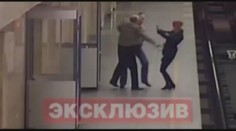 Brutalita v metru! Muž shodil ženu do kolejiště
