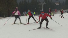 Sníh v Krkonoších přilákal první běžkaře! Zájem o tento sport roste