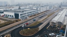 Jak se testují škodovky, když sjedou z linky? O téhle zkušební dráze málokdo ví