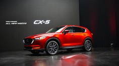 Nová Mazda CX-5 uhrane odvážnou přídí a speciálním lakem