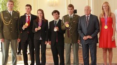 Prezident děkoval olympionikům. Hradilek málem přišel pozdě