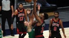 Bulls prolomili sérii porážek. I bez Satyho překonali Dallas o 16 bodů