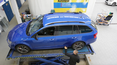 Zhoršuje se kvalita nových aut? Německý ADAC ukázal, na čem výrobci nejvíc šetří