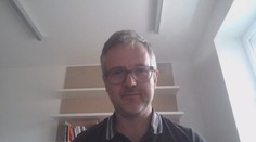 Fronta se příliš nehýbe a pokud ano, tak v neprospěch Ruska, říká rusista