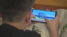 Žádné mobily o přestávkách. Ministr Plaga chce bojovat s digitální závislotí