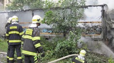 Děsivý konec! Řidič kamionu nestihl utéct, uhořel v kabině