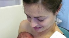 Hanka Kynychová dostane dvojčátka domů až po Vánocích