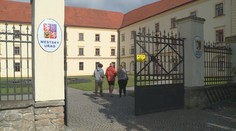 Kvůli pozemku čeká Marek už 11 dní před úřadem. Chci mít jistotu, řekl