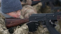 Putin si buduje novou armádu. Na Ukrajině probíhá vojenský výcvik dětí