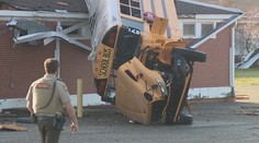 USA zasáhla ničivá tornáda. Několik lidí přišlo o život, hrozí bleskové povodně