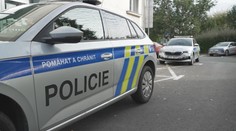 Policie naléhavě pátrala po seniorovi v ohrožení života. Našla ho na nádraží