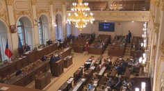 Poslanci budou muset do práce chodit střízliví. STAN navrhuje nový zákon