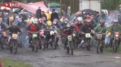 VIDEO: Fichtl Cup ve znamení bláta, vody a potravinové fólie