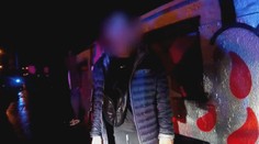 Muž se zákazem řízení se za jízdy vyměnil se spolujezdcem. Ten ho ale měl také