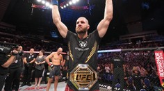 Prohru šampiona Usmana odskákal i Procházka, klesl v žebříčku UFC