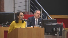 Pražská zastupitelka míří za "vidláky" ze Slavičína, veze dýmku míru!