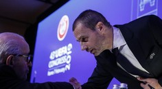 Změnit šéfa UEFA? Kdepak, volby potvrdily starého prezidenta
