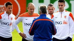 Mechanický pomeranč se porouchal. Může za to Hiddink i Robben