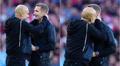 Trenére, co to bylo? Guardiola políbil rozhodčího, fanoušci se nestačili divit