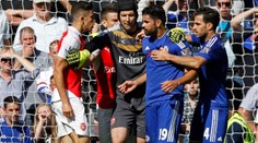 Čech zpátky na Stamford Bridge: Bloudění, potyčka a ztráta bodů