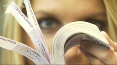 TO JE POCTIVOST! Zapoměl PŮL MILIONU na čerpací stanci. Obsluha mu peníze vrátila