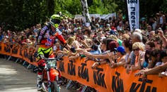 Petr Pilát v akci: Ani déšť slavnost freestyle motokrosu nespláchl!