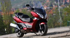 TEST Honda SW-T400: Business Class