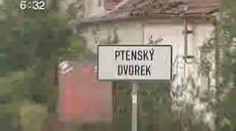 Kamion se na přejezdu srazil s vlakem