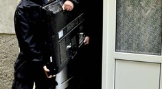 Soud zastavil kárná řízení s exekutory. I s jejich šéfkou