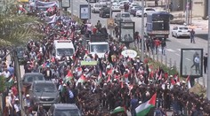Nepokoje v Izraeli: "Krev na rukou mají USA!" tvrdí demonstranti