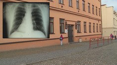 Stovky dětí v ohrožení! Lektor s tuberkulózou učil na další škole