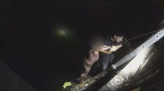 Ve Vltavě se topil muž. Život mu zachránil policista, který ho vynesl na zádech