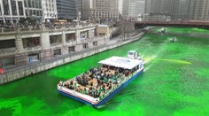 Nejen Irsko slaví Den svatého Patrika. V Chicagu dokonce obarvili řeku na zeleno