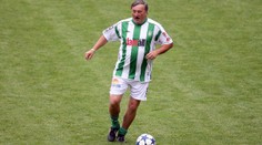 Evropské a české fotbalové legendy remizovaly v Edenu 3:3