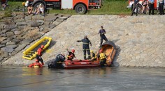 Na Hodonínsku se převrhla kánoe s vodáky. Muž i tři děti jsou v nemocnici