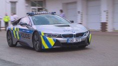 Nabourané policejní i8 už má BMW zpět! Co s ním bude dál?