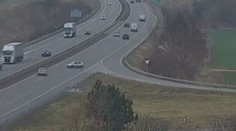 To nepochopíte. Řidič fabie najel na dálnici v protisměru, naháněl ho i vrtulník