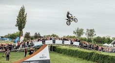 Přes Taxis na motorce! Musel jsem se podívat zeshora, říká Podmol