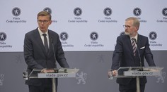 Podle Babiše chybí v rozpočtu desítky miliard na dopravu. Je to lež, oponuje vláda
