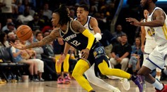 Basketbalista Morant zazářil 47 body, Memphis srovnal sérii s Golden State