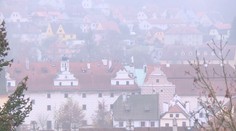 Česko zahalila mlha. Ošklivé počasí bude i po zbytek týdne