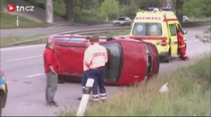 Zfetovaný Švýcar jel po R10 V PROTISMĚRU! Smetl devět aut!