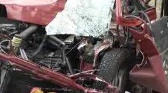 VIDEO: Při nehodě dvou dodávek zahynul muž