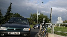 HYENY! Přejetému cyklistovi UKRADLI po nehodě kolo!