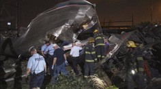 TRAGÉDIE: V USA vykolejil vlak v zatáčce! 5 mrtvých, 50 zraněných