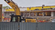 Stačil týden demolice. Slavný stadion Dukly je téměř srovnaný se zemí